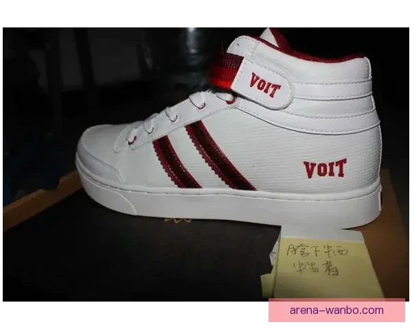 朱朱-沃特金斯今夏首发耐克签名鞋开启传奇之路