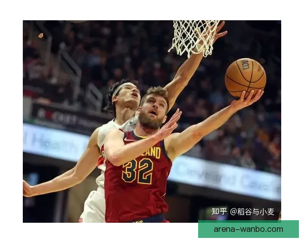 阿伦复出助力骑士内线 强攻强防成为球队主心骨